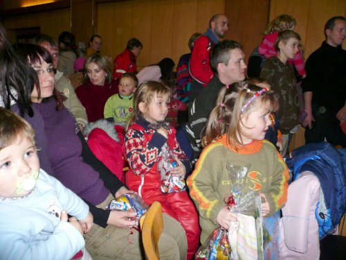 Mikulášské zpívání u stromečku - 3.12.2010